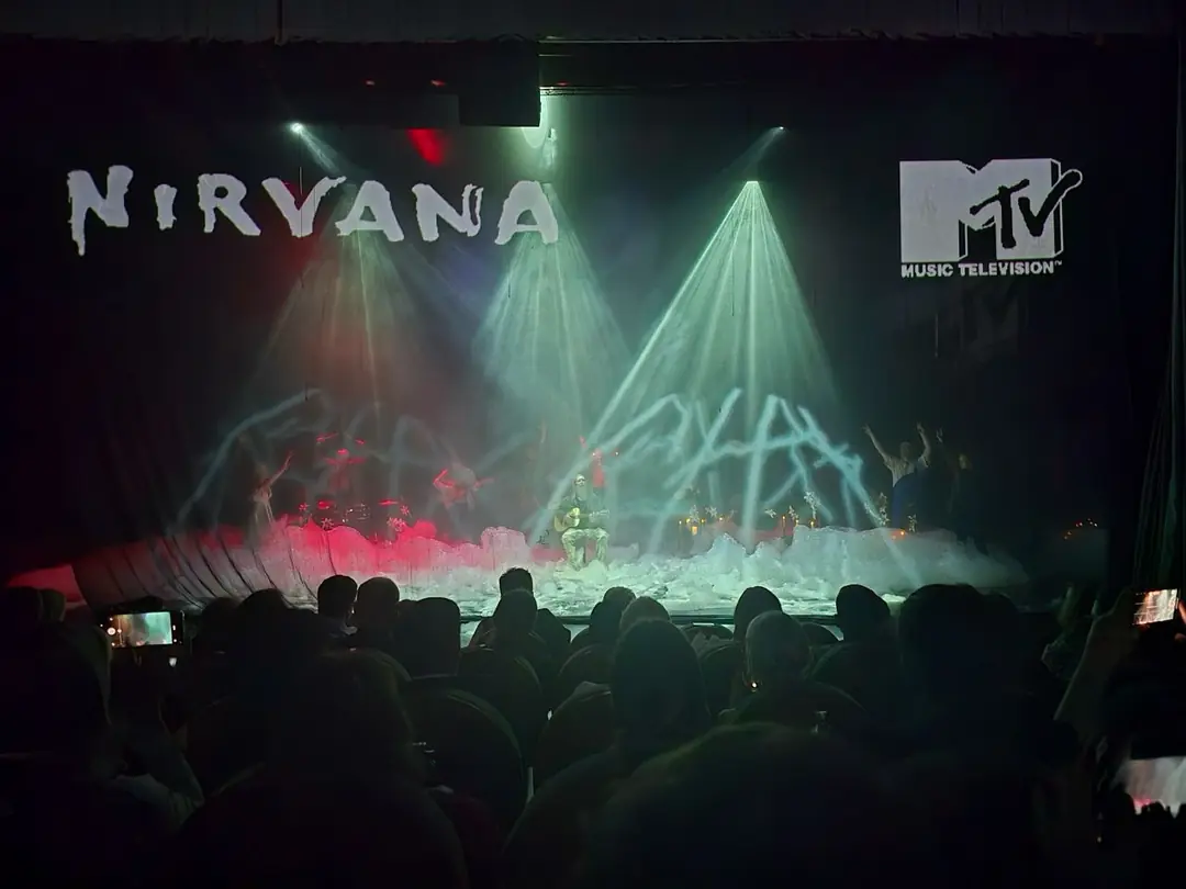 Изображение 9 из 10 к публикации «Спектакль "Nirvana" - Театр Модерн (Рубрика Culture)»