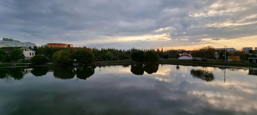 Image 9 of 9 for “Visit to Ulyanovsk and the conference Strike”