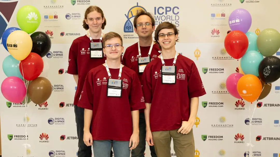 Изображение 1 из 2 к публикации «Финал ICPC»