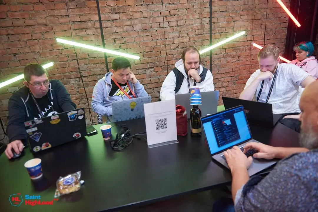Image 4 of 4 for “In an hour, I’ll talk to you in Highload++ and you can watch it here. https://youtu.be/2Lw2c6gbO4Y”